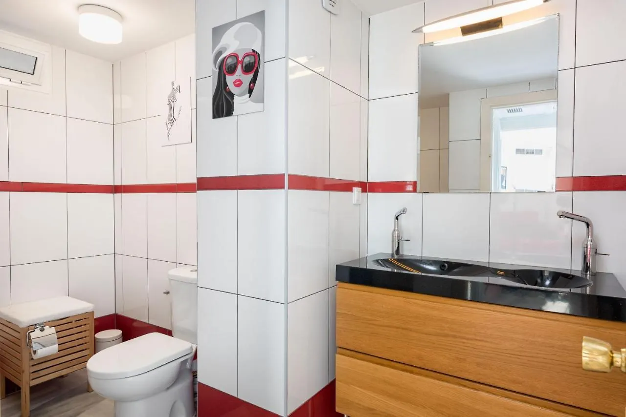 Puerto Marina, Frontline Apartment In Benalmadena, Malaga La Carihuela 0*,  Španělsko