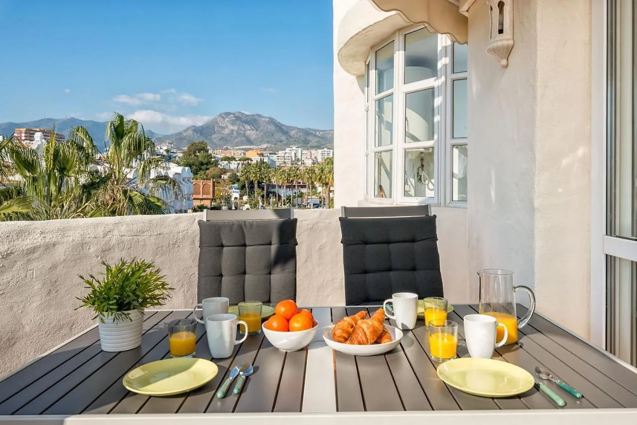 Puerto Marina, Frontline Apartment In Benalmadena, Malaga La Carihuela Španělsko